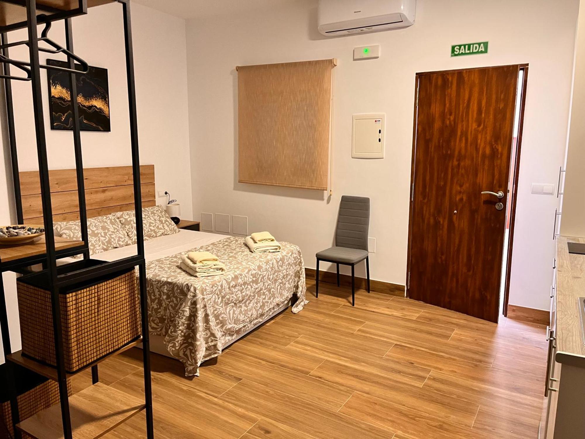 Apartamentos El Peligro 3 La Cueva Арчидона Екстериор снимка